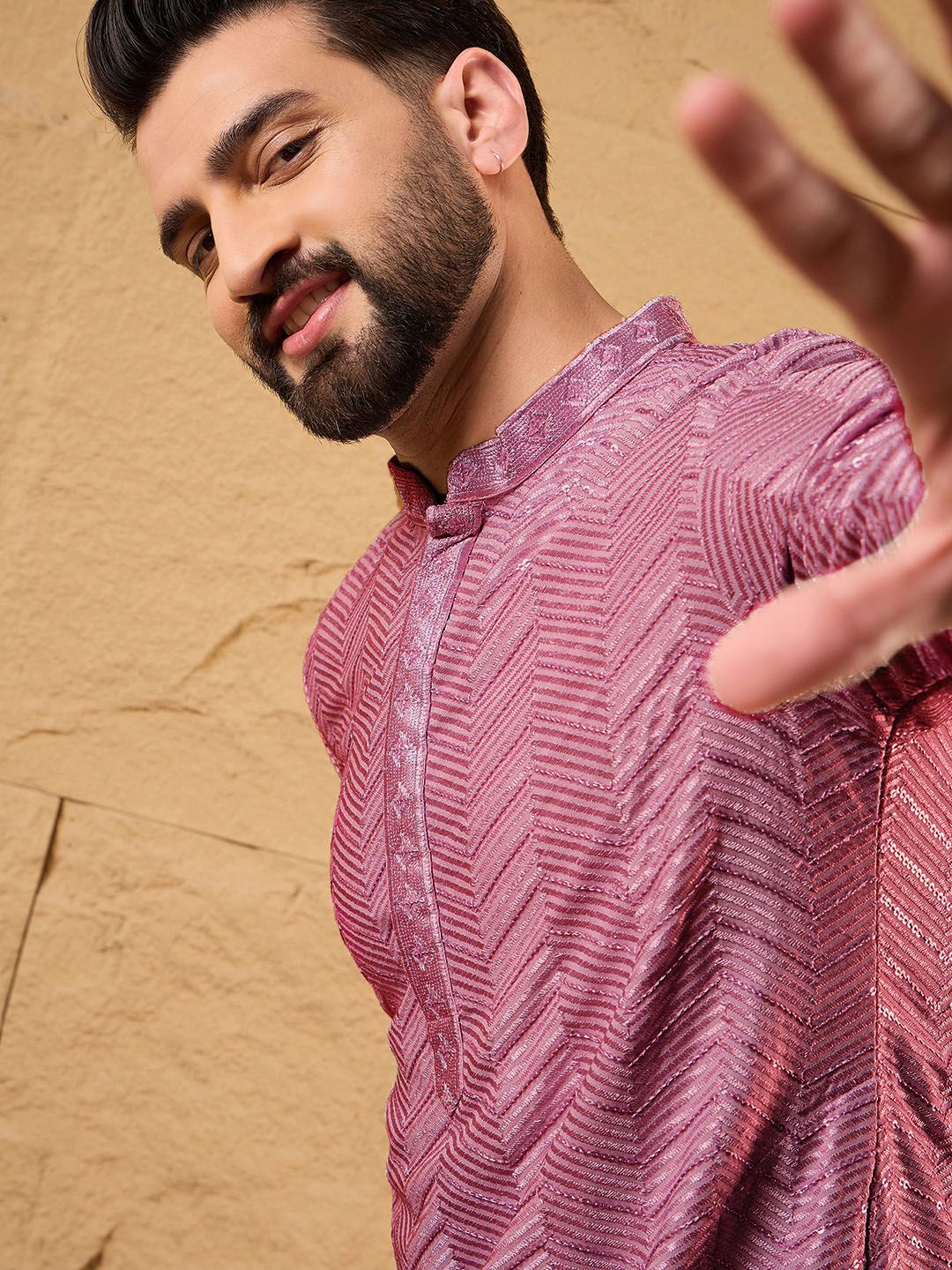 Chevron Embroidered Sequinned Straight Kurta