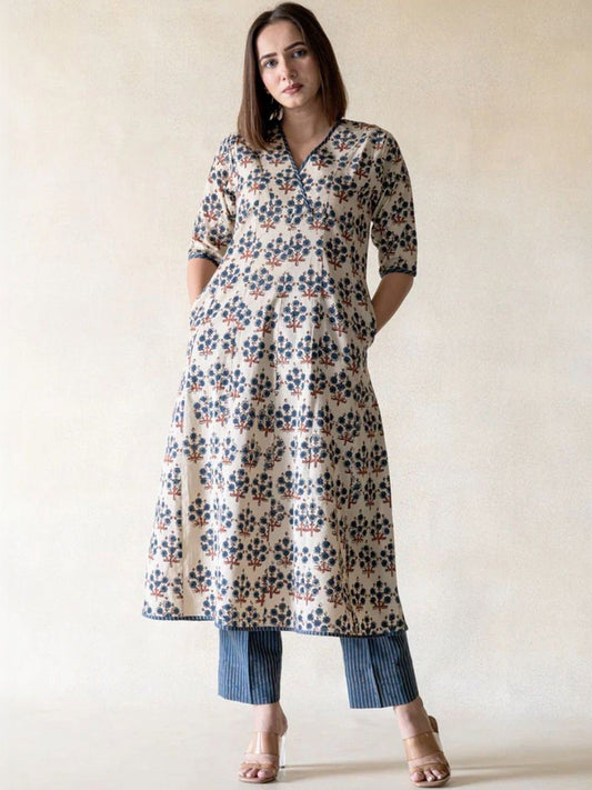 Women Ethnic Motifs Printed Regular Kurta with Trousers - Amy's Cart