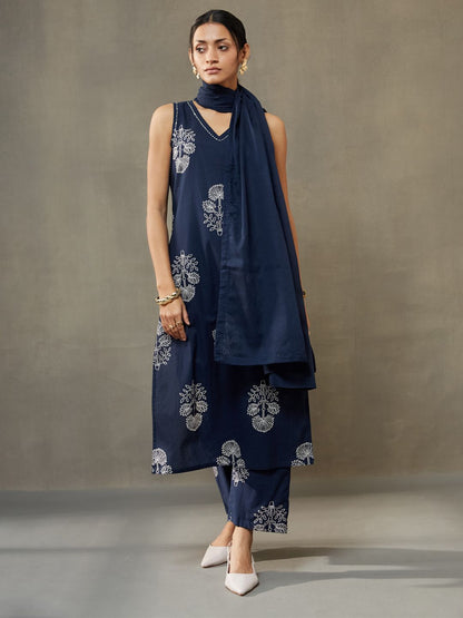 Women Ethnic Motifs Printed Pure Cotton Sleek Work Smart Office Kurta with Trousers & Dupatta