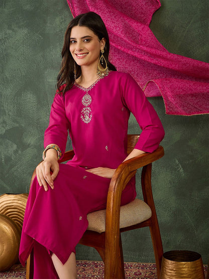 Women Zari V-Neck Straight Kurta With Trousers And Dupatta