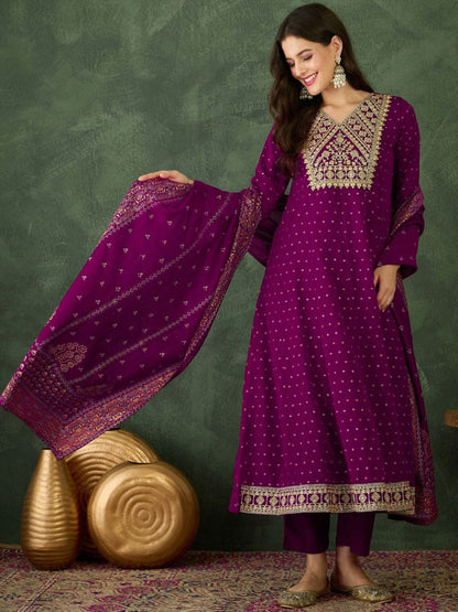 Embroidered Regular Kurta With Trousers & Dupatta