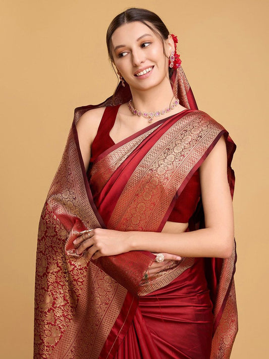 Woven Design Art Silk Kanjeevaram Saree With Blouse Piece
