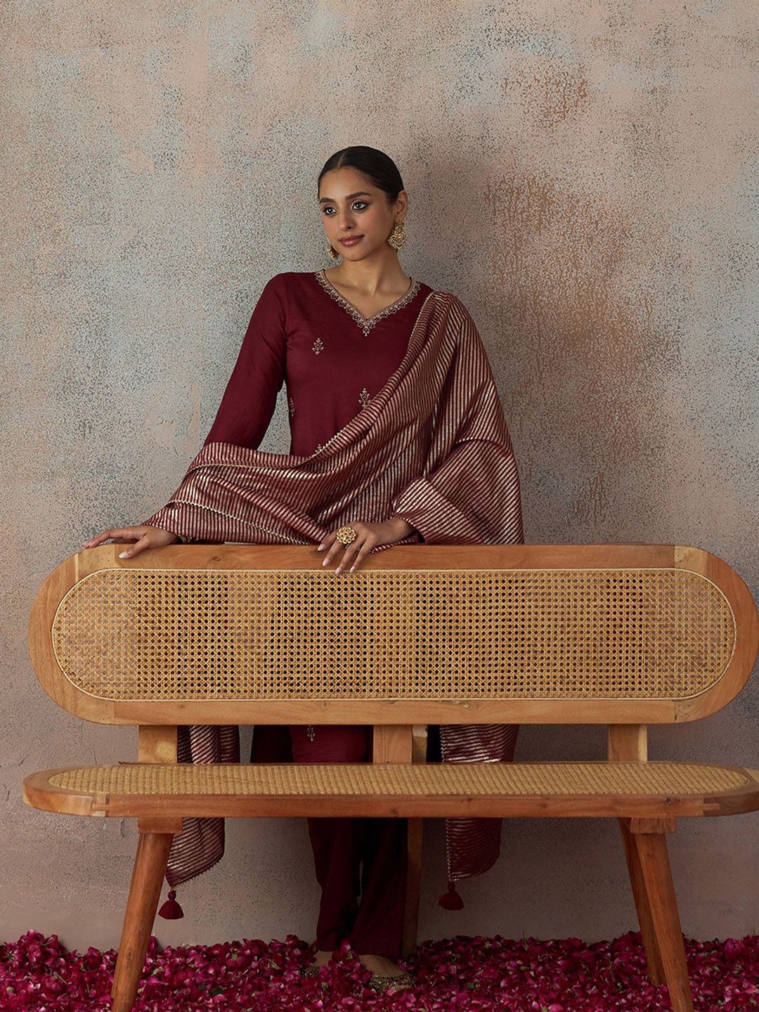 Women Regular Size Kurta Set Silk Blend