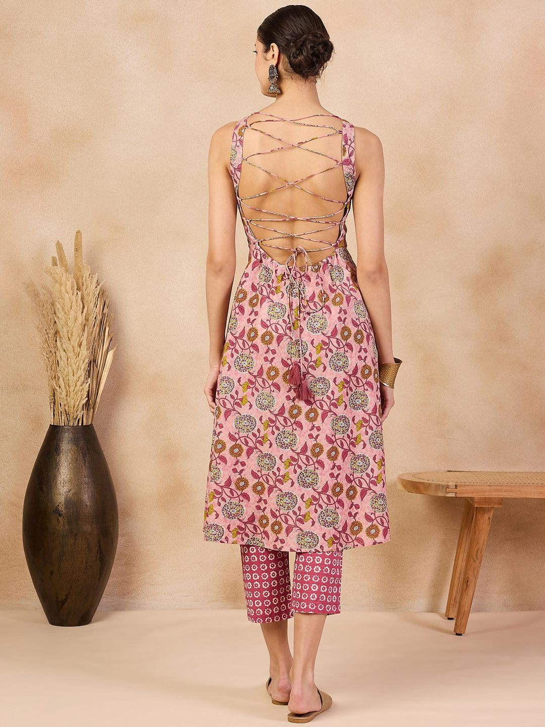 Women Floral Printed V-Neck Regular Pure Cotton A-Line Kurta With Trousers