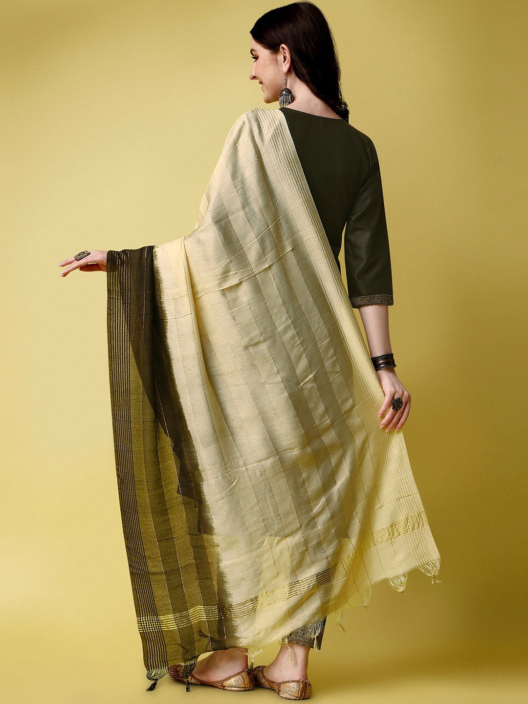 Women Yoke Design Regular Kurta with Trousers & With Dupatta