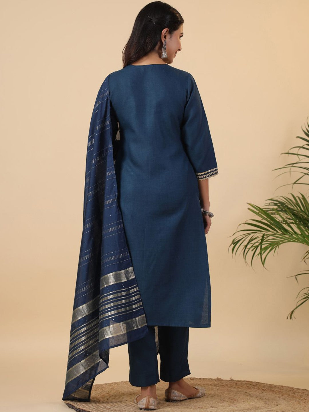 Straight Kurta with Trousers & Dupatta