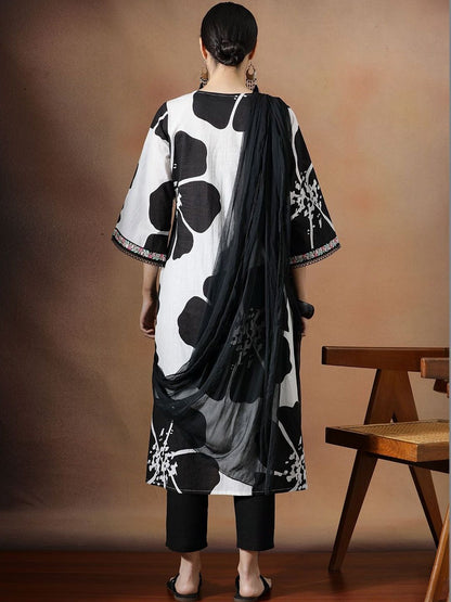 Embroidered Pure Cotton Round Neck Kurta & Trousers Kurta Sets