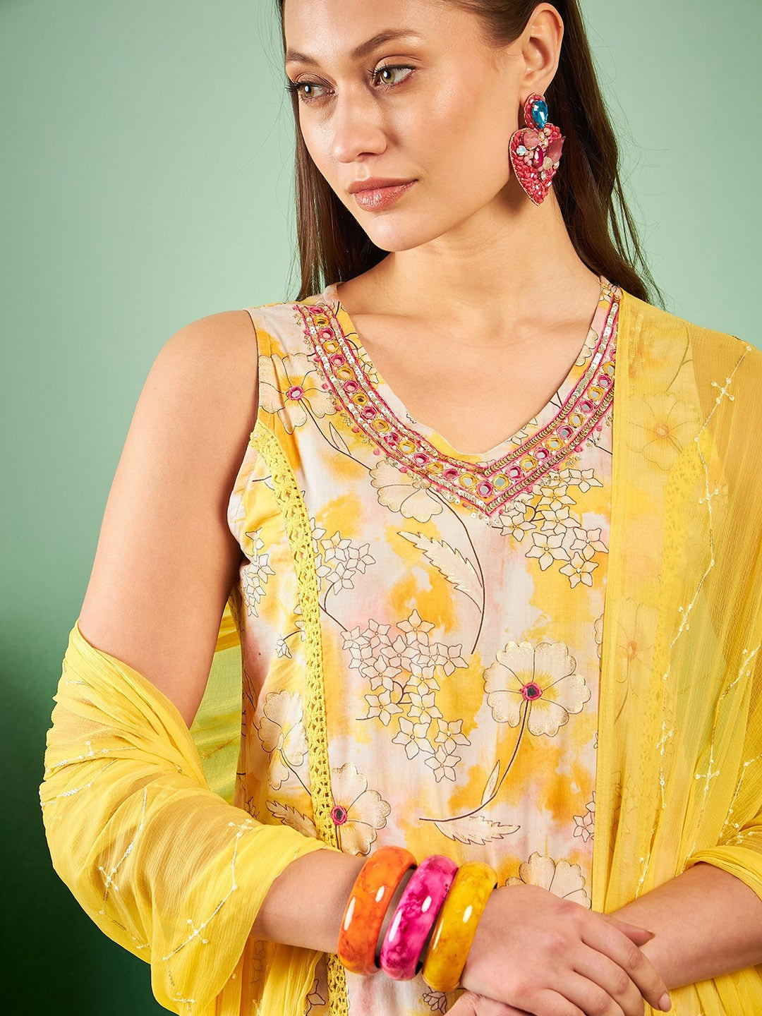 Floral Printed Pure Cotton V-Neck Kurta With Trousers & Dupatta