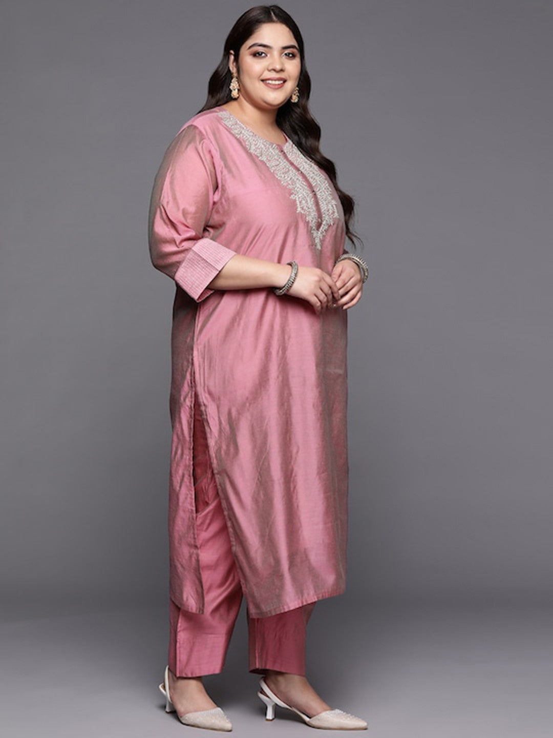 Plus Size Floral Embroidered Regular Chanderi Silk Kurta & Trousers With Dupatta