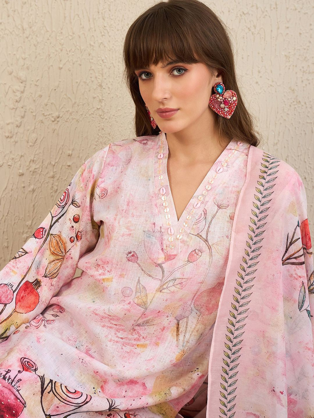 Floral Printed V-Neck Chanderi Silk Straight Kurta With Trousers & Dupatta