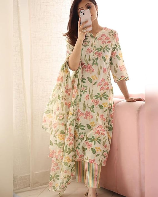 Women Floral Kurta with Pant & Dupatta