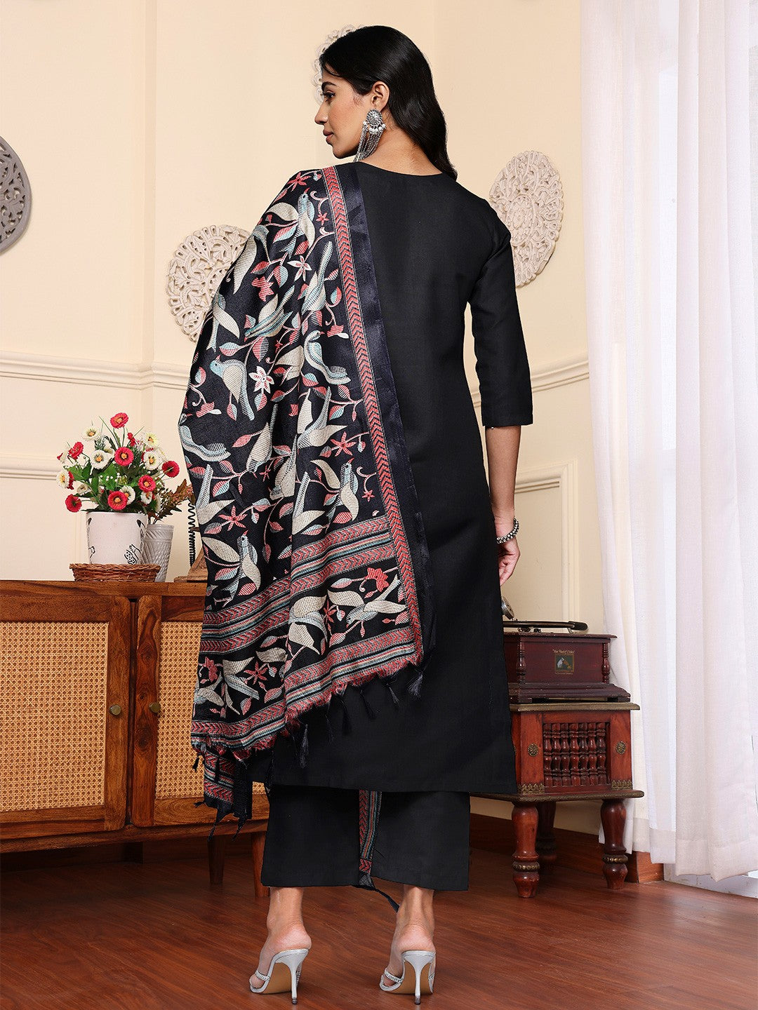 V-Neck Black Straight Kurta With Trouser & Dupatta