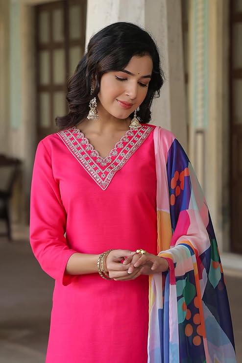 Women Pink Kurta With Pant & Dupatta