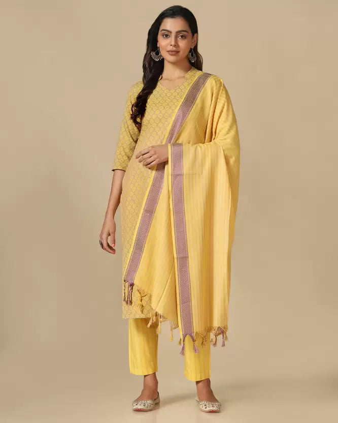 Women Pure Cotton Elegant Kurta, Pant And Dupatta Set