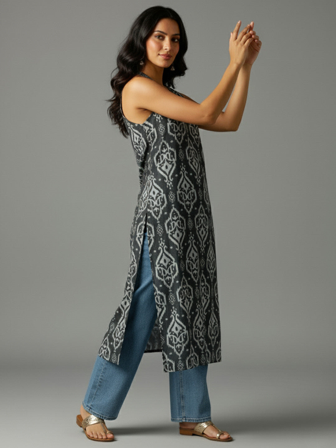 Women Ethnic Motifs Printed Regular Kurta Top