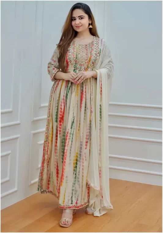 Women Nyra Floral Viscose Rayon Kurta, Pant And Dupatta Set