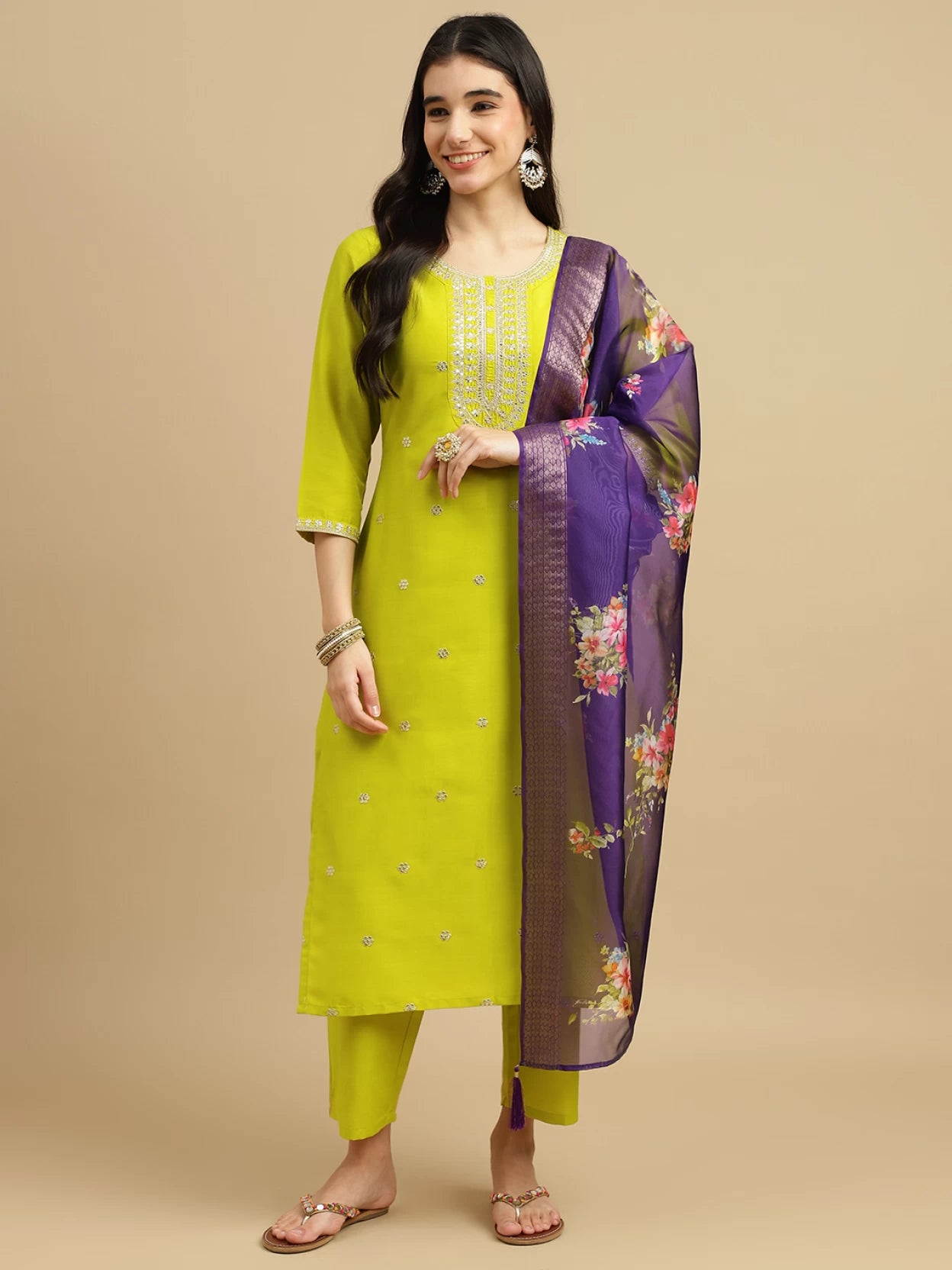 Women Silk Blend Kurta Pant Dupatta Set