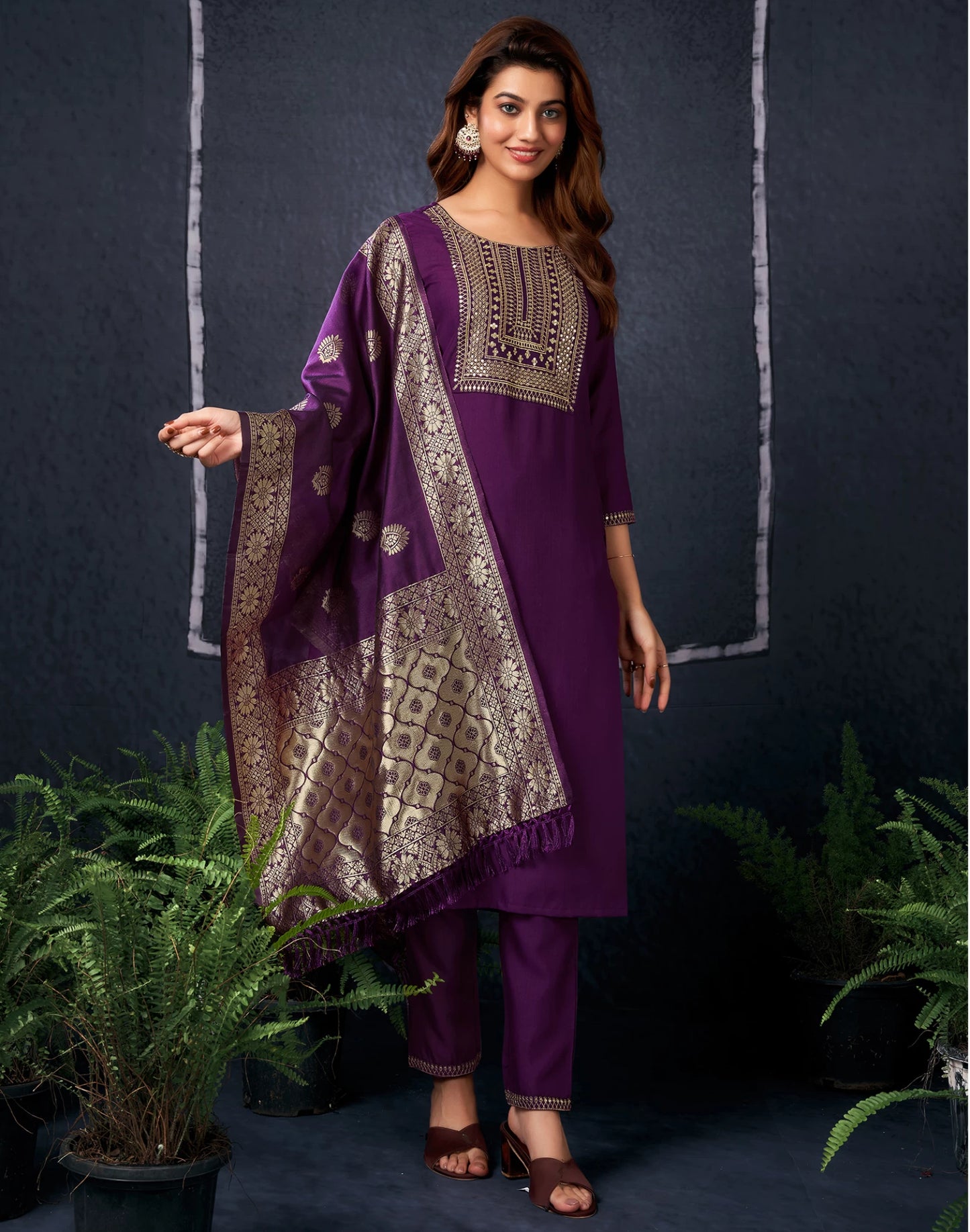 Women Purple Cotton Blend Kurta Pant Dupatta Set