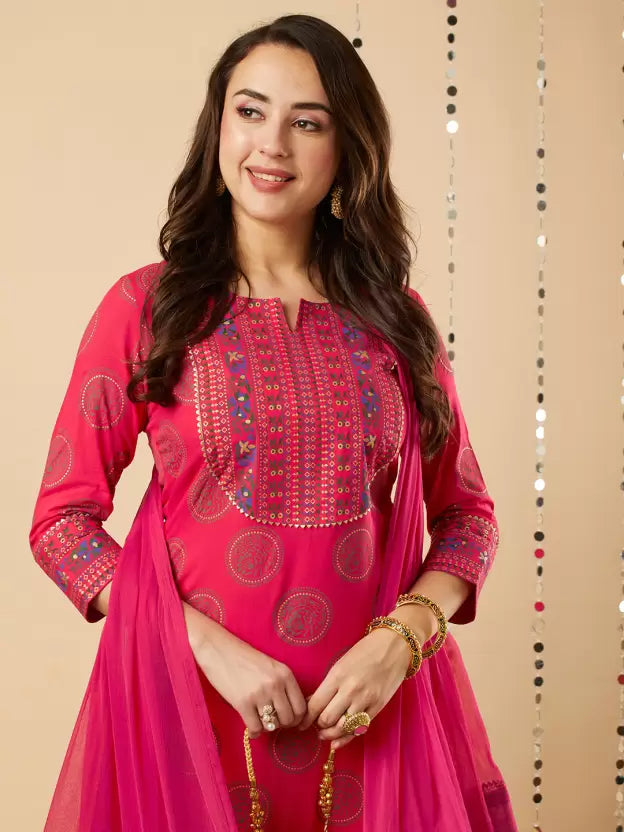 Women Pink Cotton Blend Kurta Pant Dupatta Set