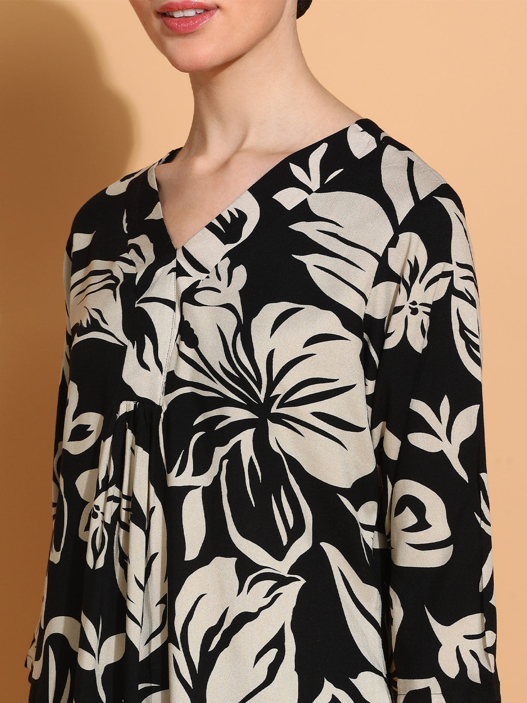 Floral Printed V-Neck Tunic with Palazzo Co-Ords