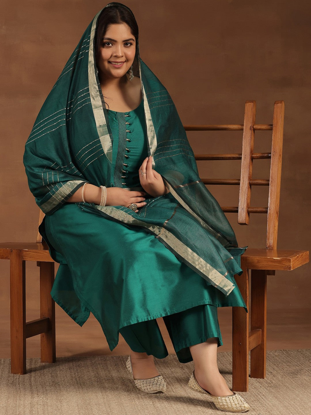 Plus Size Straight Kurta With Palazzos & Dupatta