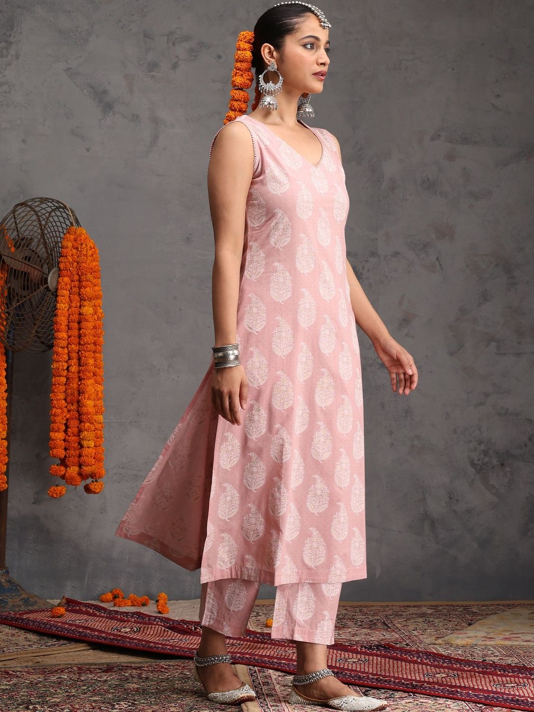Women Ethnic Motifs Printed Regular Pure Cotton Kurta with Trousers & With Dupatta