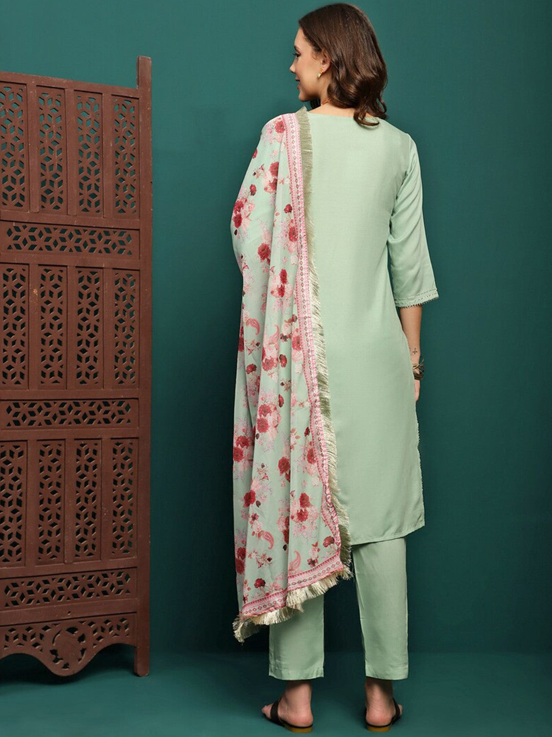 Embroidered Straight Kurta With Trouser & Dupatta Set