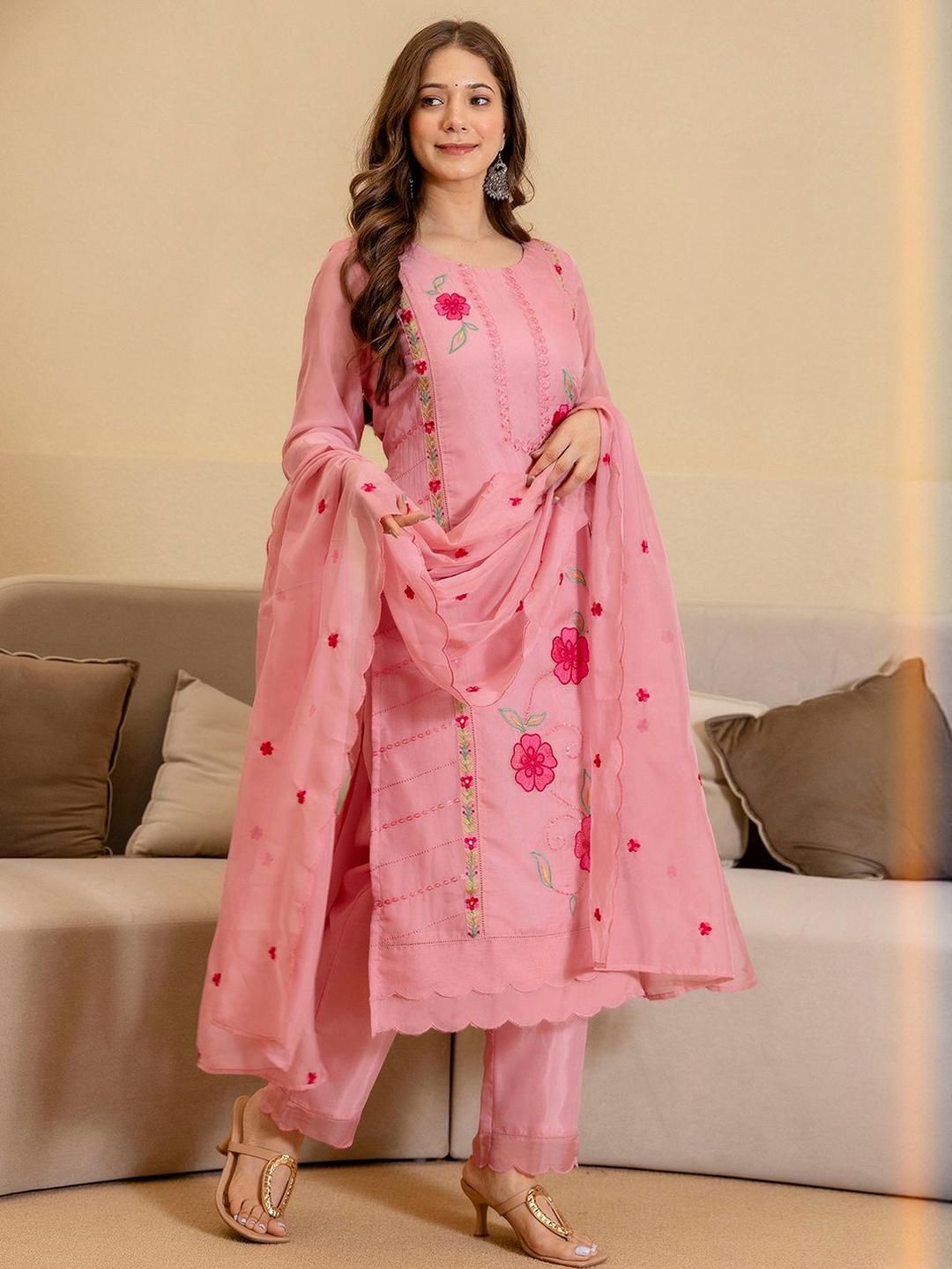 Women Floral Embroidered Straight Kurta with Trousers & Dupatta