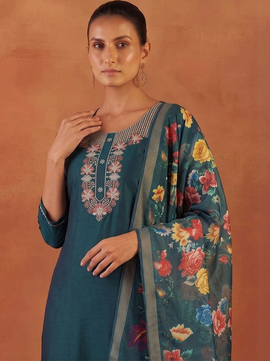Women Floral Embroidered Regular Thread Work Kurta with Palazzos & With Dupatta