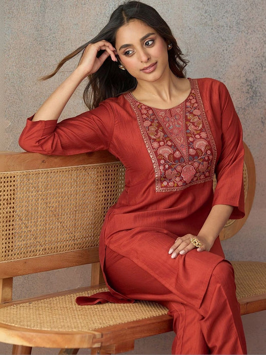 Women Orange Silk Blend Jacquard Woven Kurta with Trousers