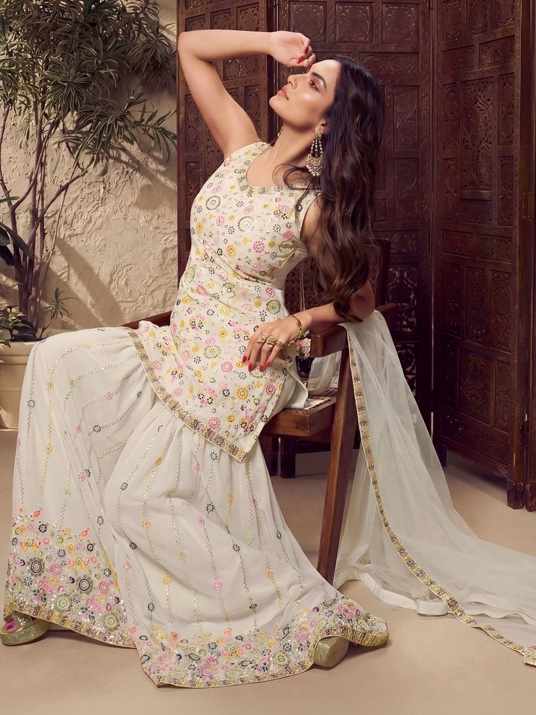 Floral Multi Thread and Sequins Embroidered Kurta Set