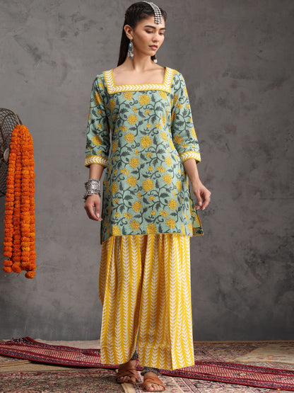Women Floral Printed Regular Pure Cotton Kurti with Palazzos