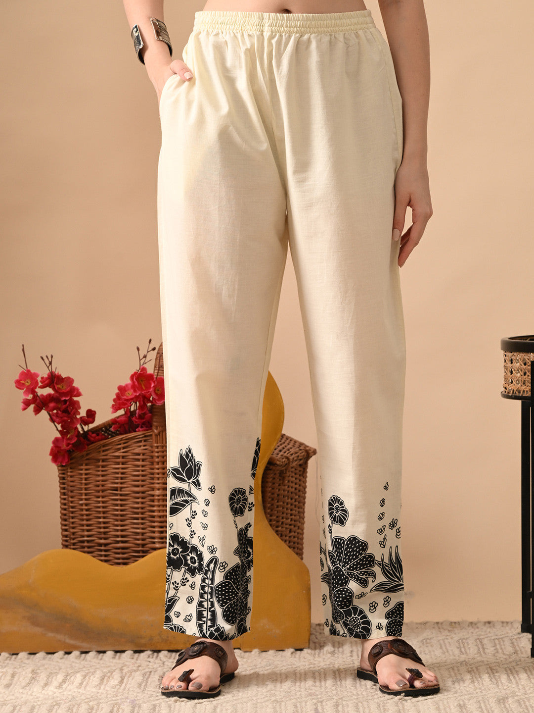 Floral Printed Round Neck Pure Cotton Straight Kurta With Trousers - Amy's Cart