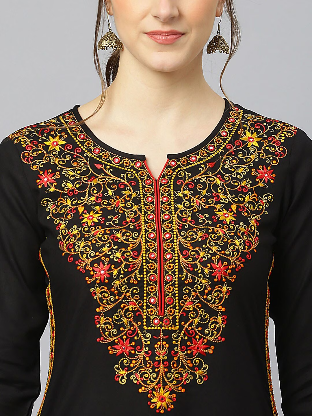 Women Black Embroidered Viscose Rayon Straight Kurta