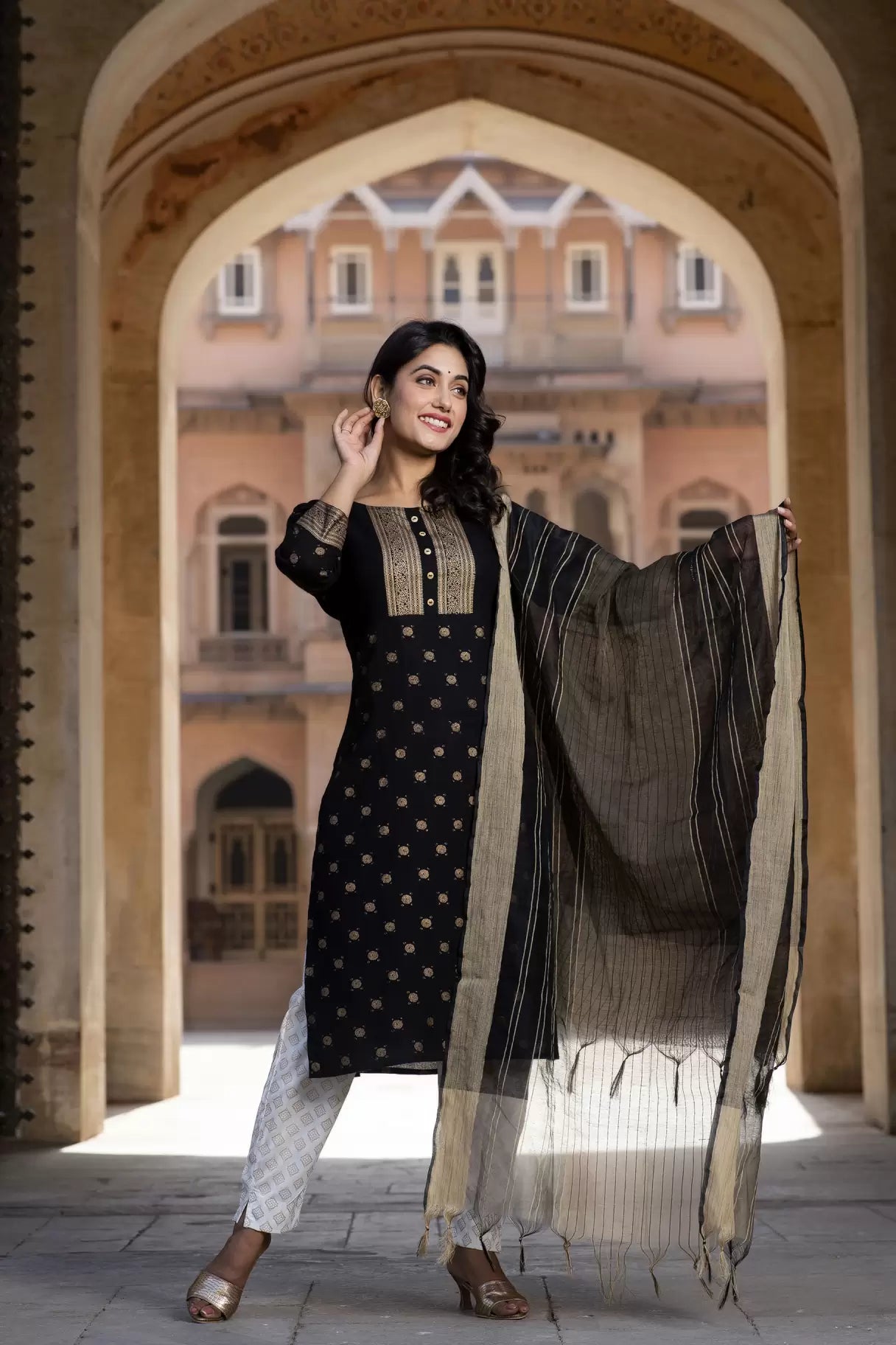 Women Black Viscose Rayon Kurti Pant Dupatta Set