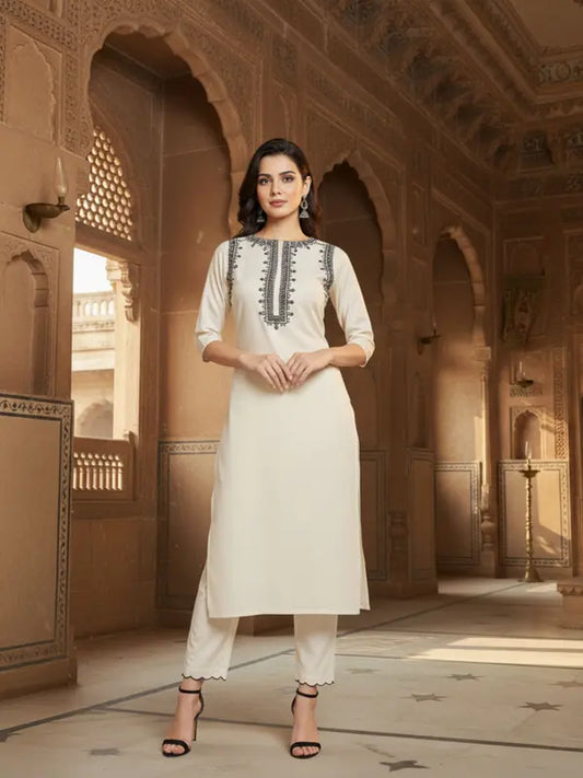 Women Cotton Blend Kurta Pant Set