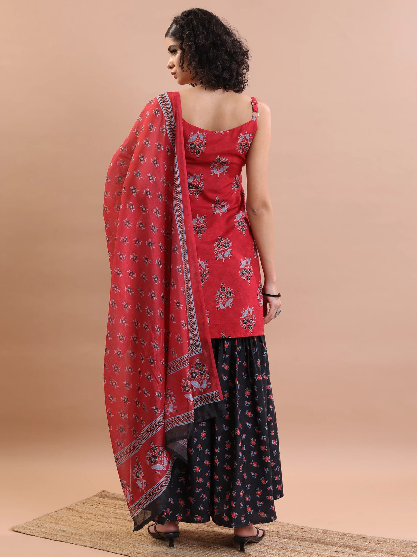 Women Cotton Blend Ethnic Top Sharara Dupatta Set