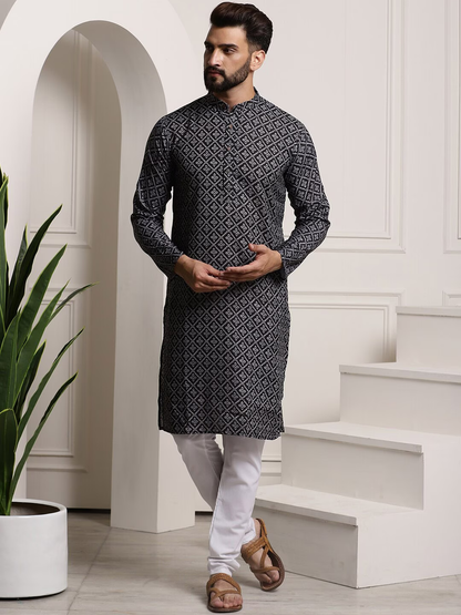 Men Floral Printed Regular Pure Cotton Kurta With Churidar