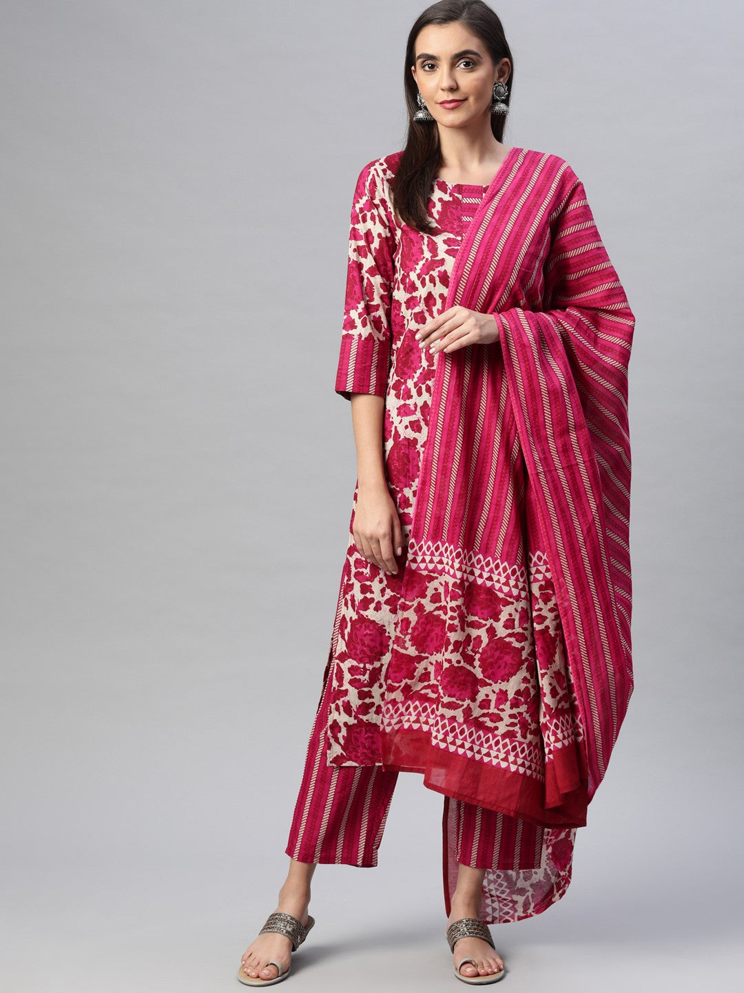 Women Magenta Printed Pure Cotton Kurta with Trousers & With Dupatta