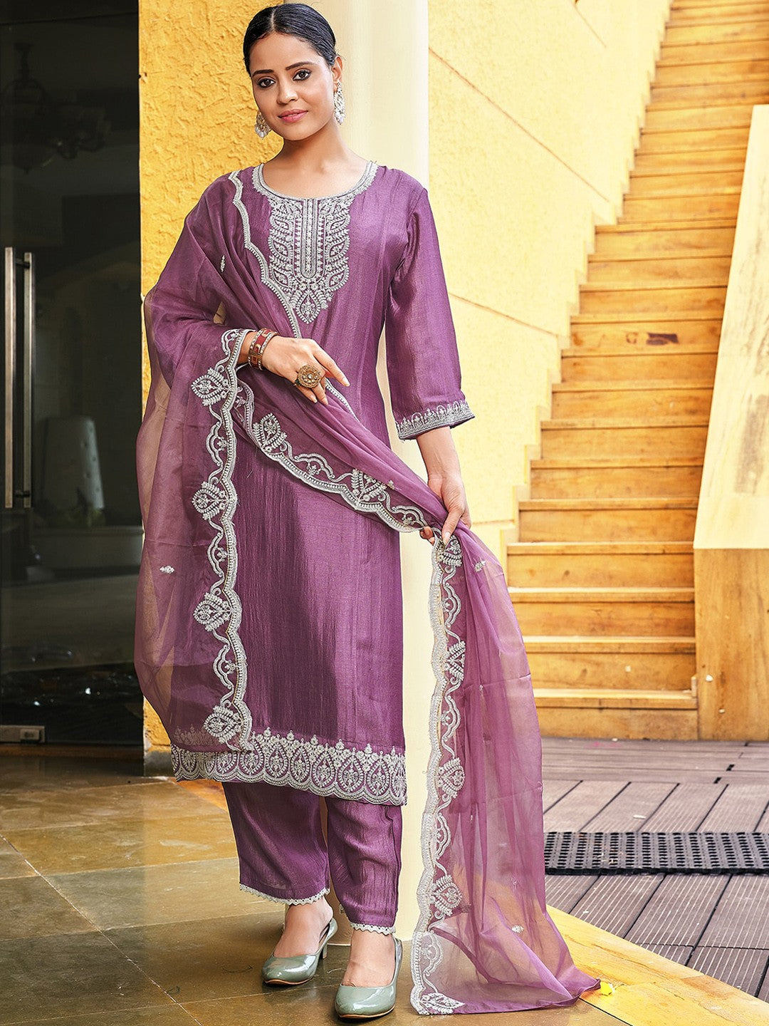 Ethnic Motifs Yoke Design Panelled Sequinned Kurta with Trousers & With Dupatta