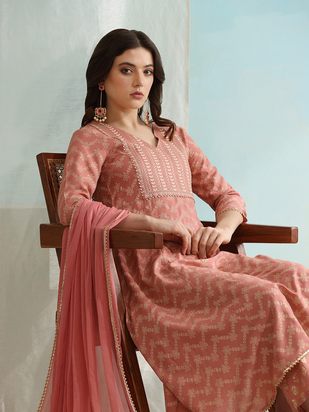 Floral Embroidered Regular Sequinned Kurta with Palazzos & Dupatta