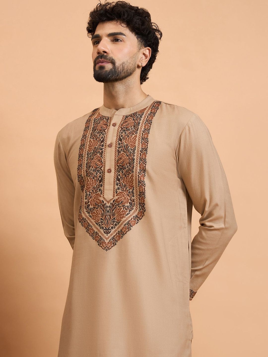 Men's Breathable Festive Jacquard Yoke Detailing Kurta With Bottom