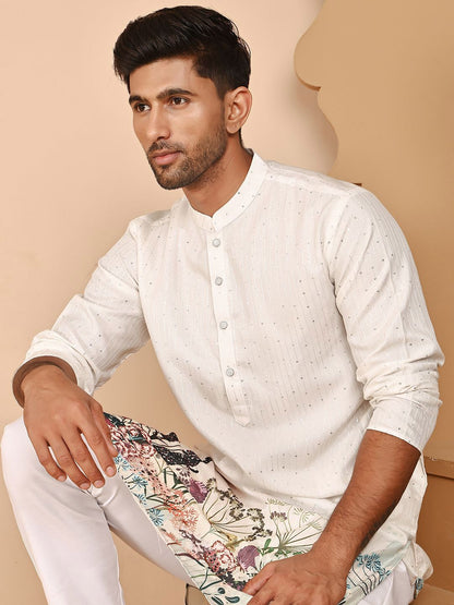 Men Floral Printed Kurta with Pyjama
