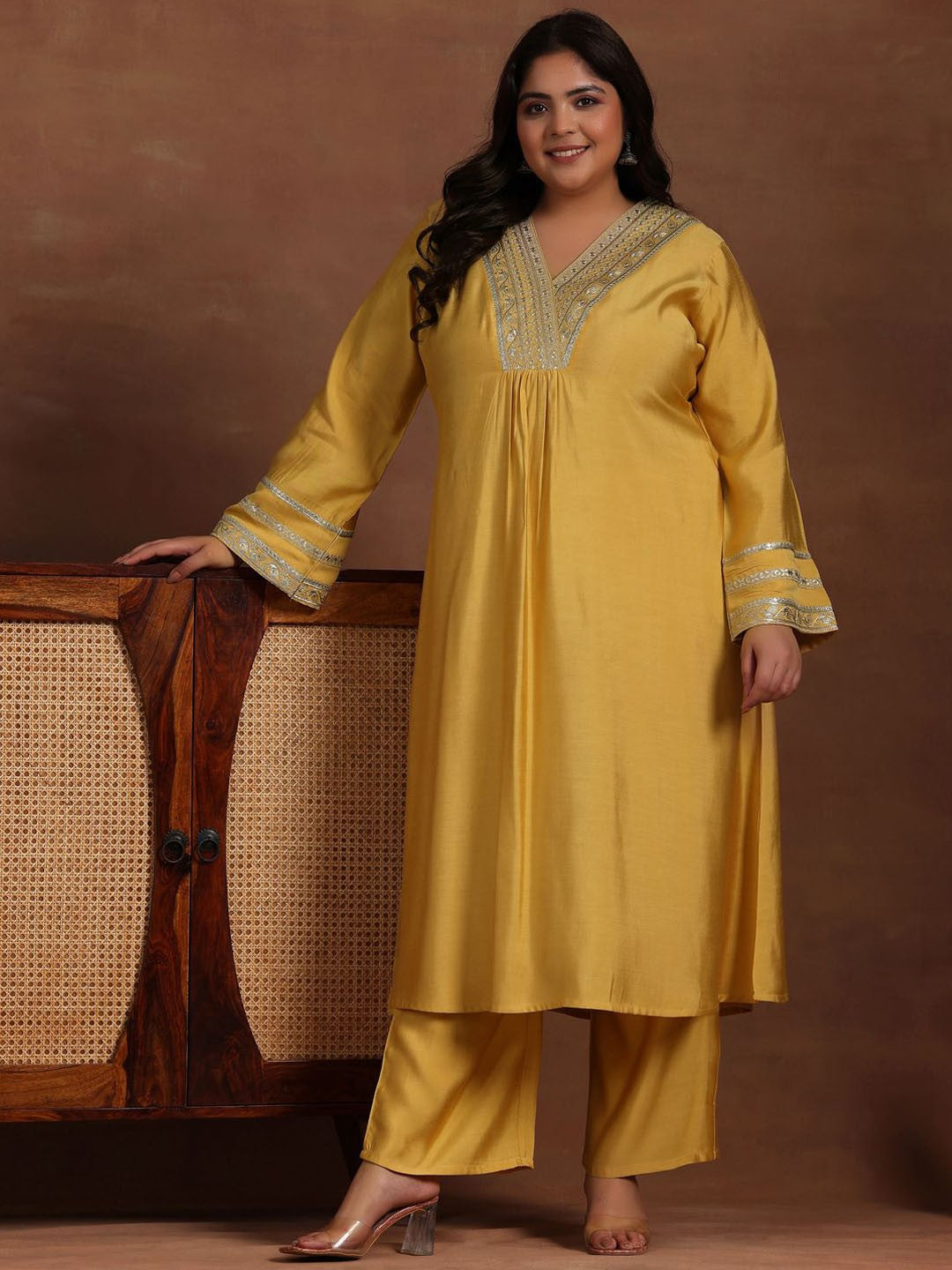 Plus Size Floral Yoke Designed Sequined Kurta with Trousers