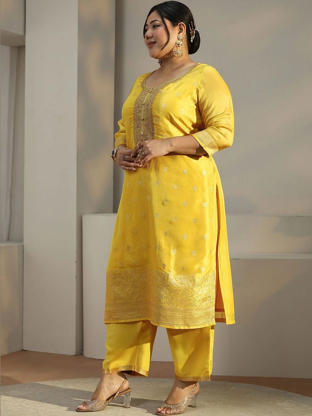 Women Ethnic Motifs Embroidered Regular Chanderi Silk Kurta with Trousers & With Dupatta