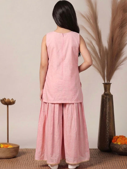 Girls Embroidered Regular Thread Work Kurta with Palazzos