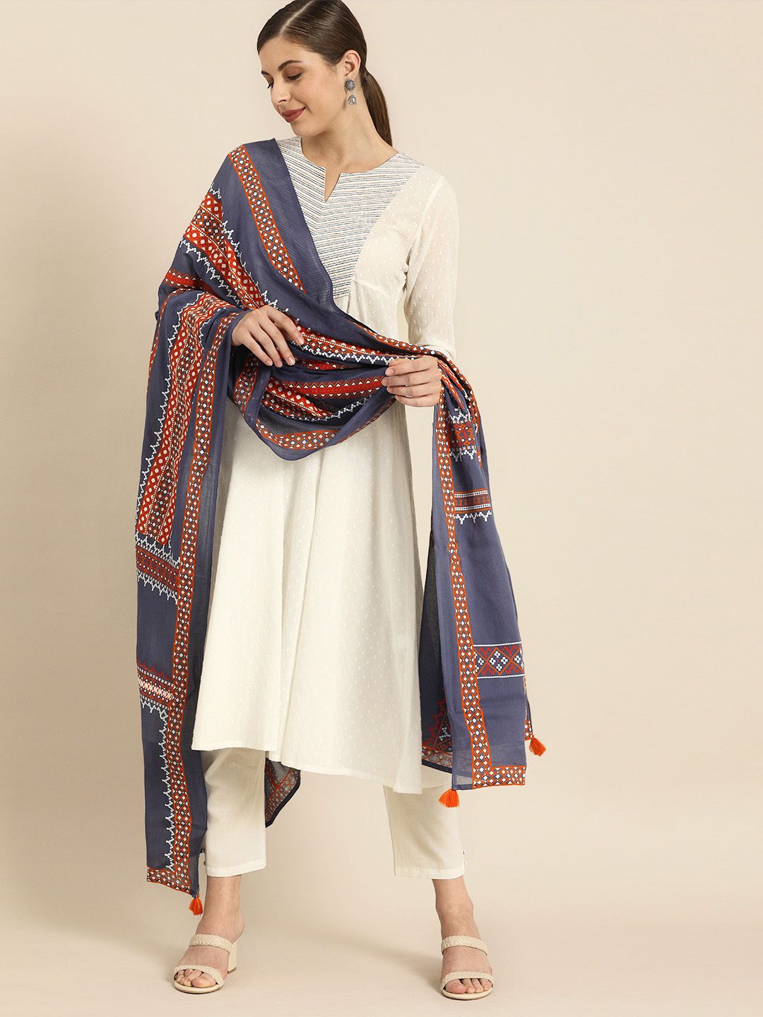 Women White Woven Design Kurta with Trousers & Dupatta