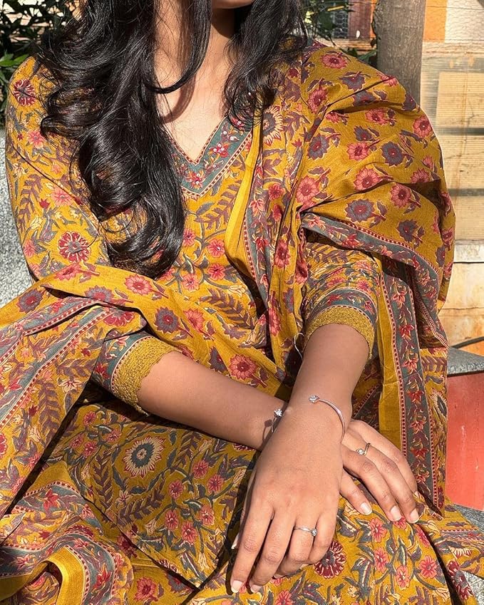 Women's Viscose Printed Kurta Pant With Dupatta Set