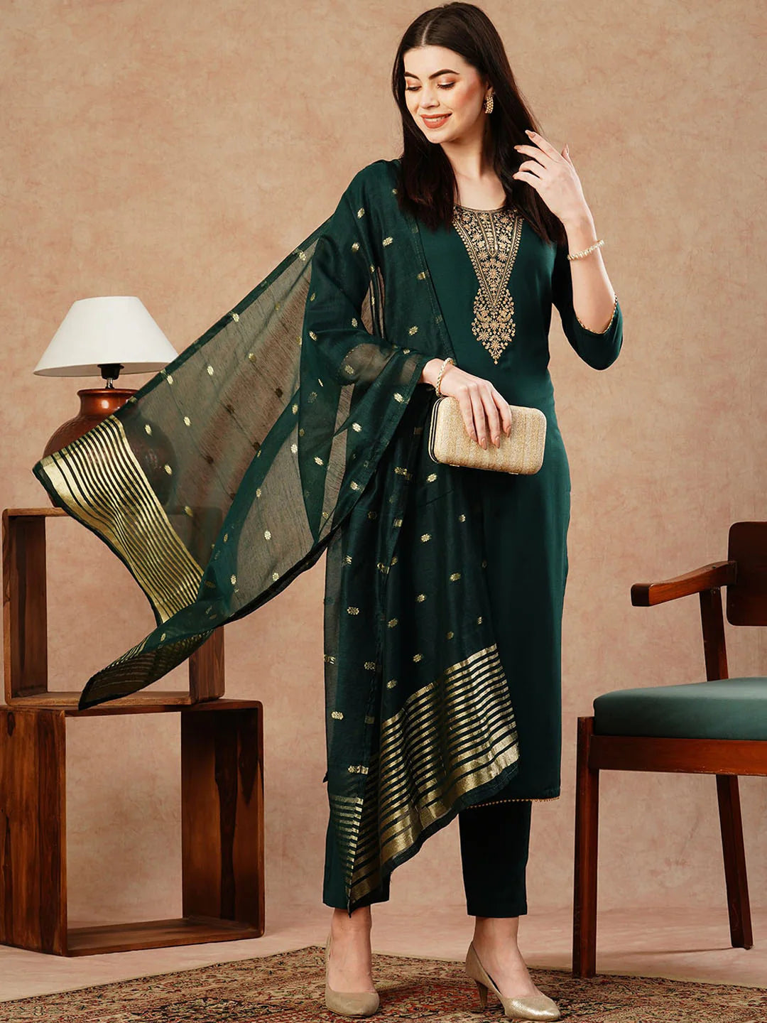 Ethnic Motifs Embroidered Thread Work Kurta With Trousers & Dupatta