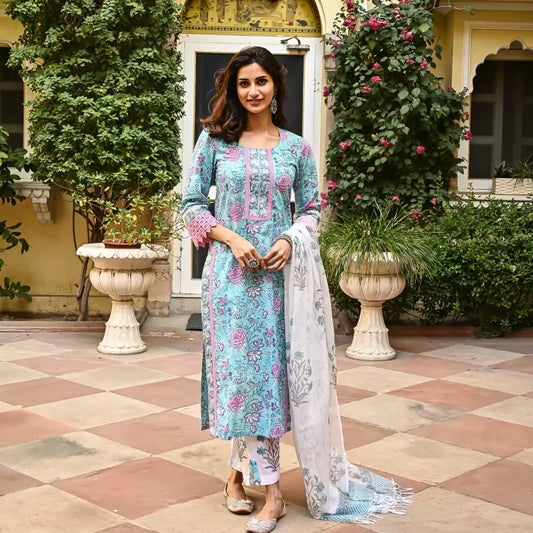 Women Blue & Pink Pure Cotton Kurta, Pant And Dupatta Set